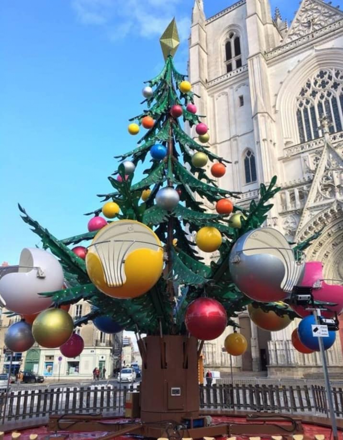 Radio 8 Ardennes | Grande nouveauté du Marché de Noël à Charleville