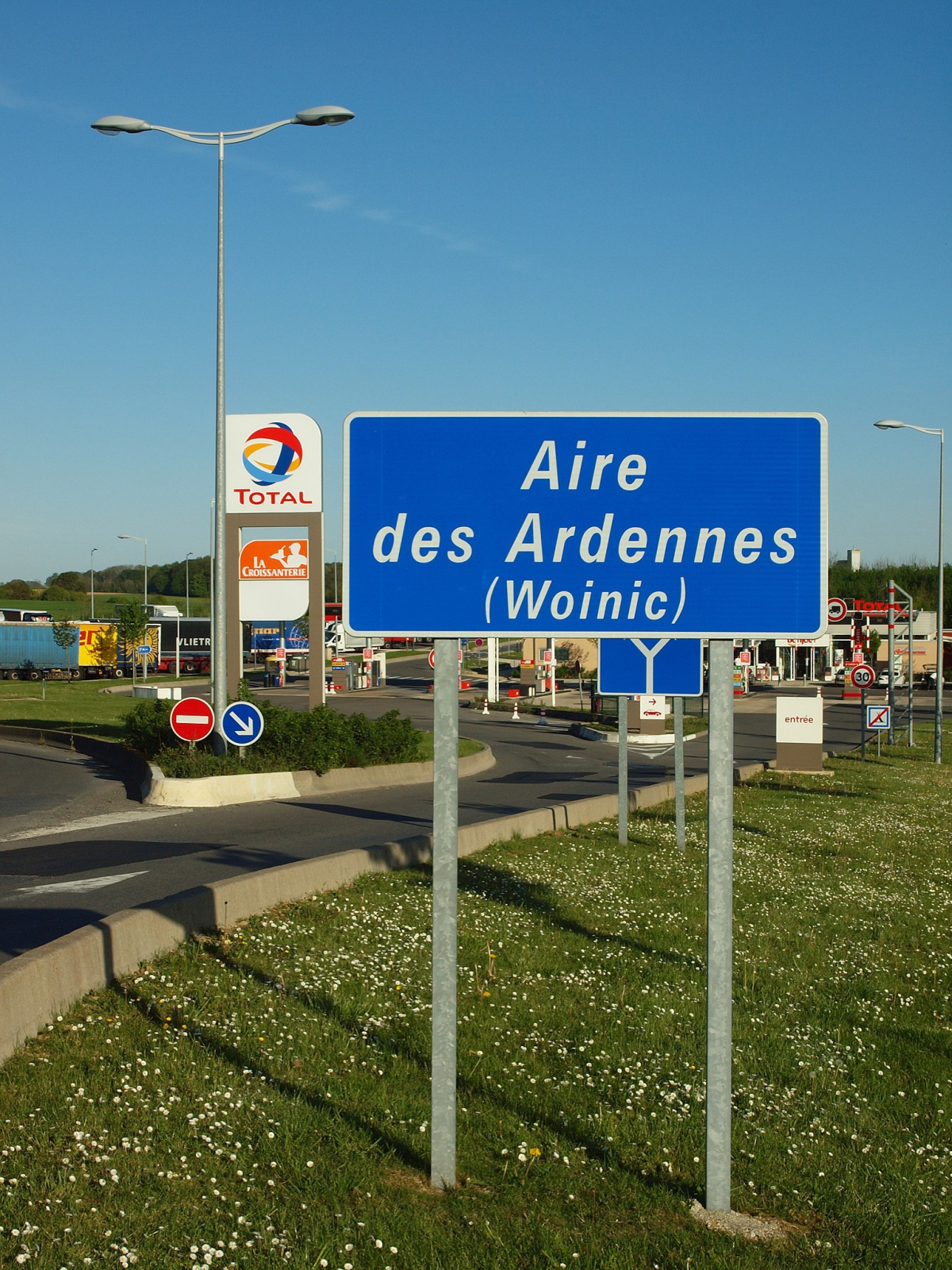 Photo inspiration: Picture Idea: Radio 8 Ardennes Saulces Monclin Fuite De Gpl La Station