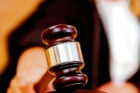L'échange de véhicules ne se passe pas comme prévu, 3 individus tentent de se faire justice avec des armes factices