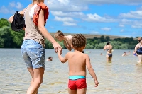 La baignade interdite au lac de Bairon