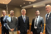 Le célèbre directeur de salle du Plaza Athénée , Denis Courtiade ,  dans les Ardennes pour transmettre sa passion aux étudiants du lycée des métiers de Bazeilles 