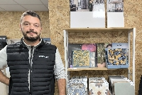 Des chantiers au magasin : La reconversion réussie d'un ancien artisan carreleur