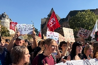 Ardennes :  Mobilisation calme hier à Charleville-Mézières : les lycéens ont pu dialoguer avec l'inspection académique