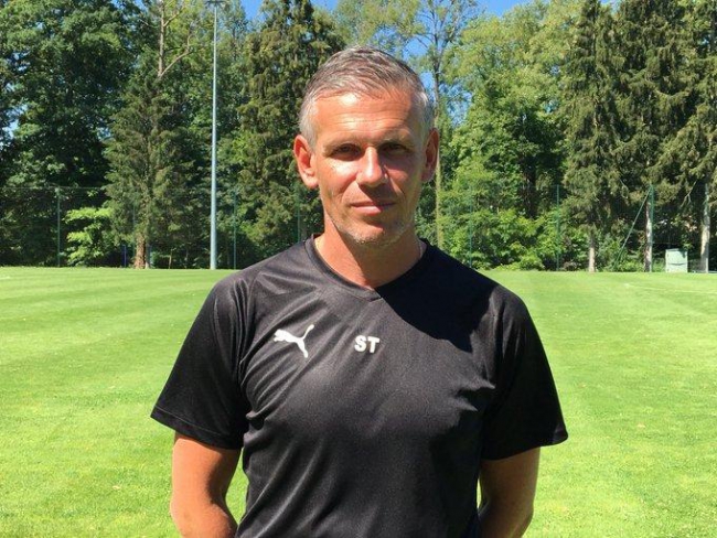 Football (National 2) : « l’emporter une priorité » selon le coach sedanais Sébastien Tambouret. 