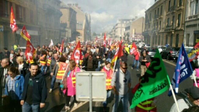 Charleville-Mézières  :   mobilisation contre la réforme des retraites , de nombreuses dégradations     