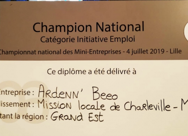 « Arden’Bee’O » championne de France catégorie Initiative Emploi.   