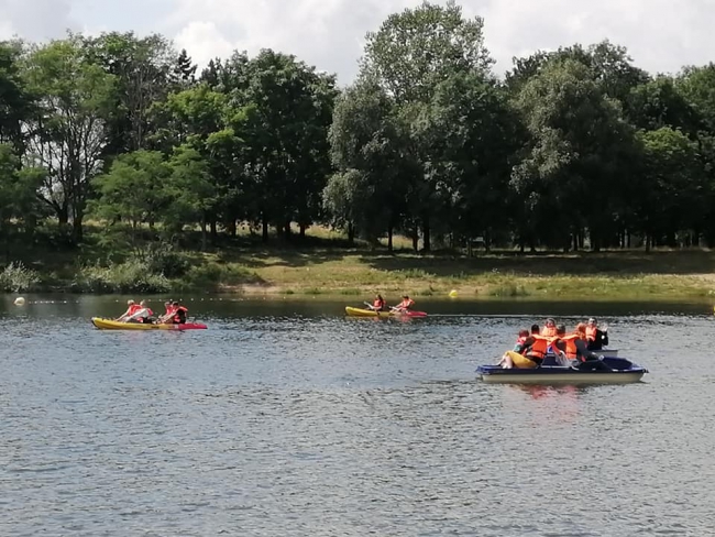 Des canoes et des pédalos désormais disponibles gratuitement sur la base de loisirs de la Warenne