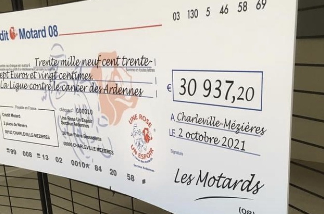 Une Rose Un Espoir 08 : un chèque de 30937,20 euros pour lutter contre le cancer dans les Ardennes 