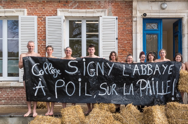 Radio 8 Ardennes | Les enseignants du collège de Signy-l'Abbaye posent ...