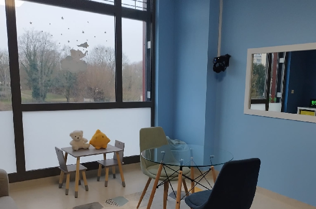 L'Unité d'Accueil Pédiatrique pour Enfants en Danger, un sanctuaire où la parole se libère