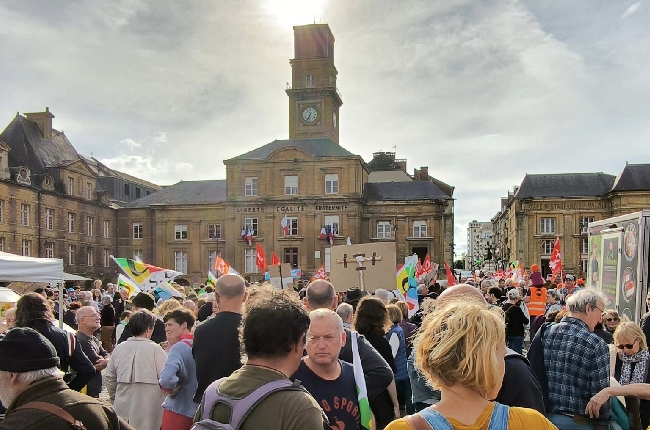 Une mobilisation contre l’extrême droite mitigée à Charleville-Mézières