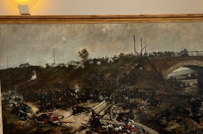 La commune de  Bazeilles participe à  l’acquisition d’un tableau «  le 4e Bataillon de chasseurs bavarois au pont ferroviaire de Bazeilles »  