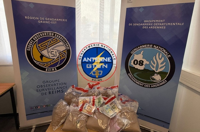 Démantèlement d’un réseau de trafic d’héroïne entre les Ardennes et les Pays-Bas : 26 kg de drogue saisis et six personnes interpellées