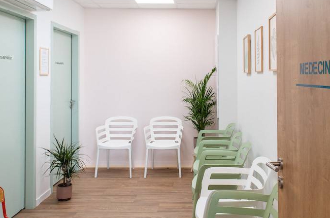 Charleville-Mézières lance une prime de 800 euros par mois pour attirer les futurs médecins généralistes 